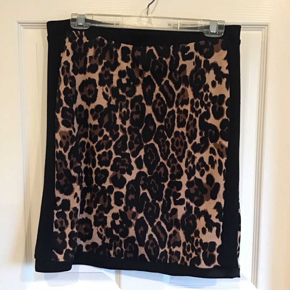 Cato Leopard print pencil skirt, size M